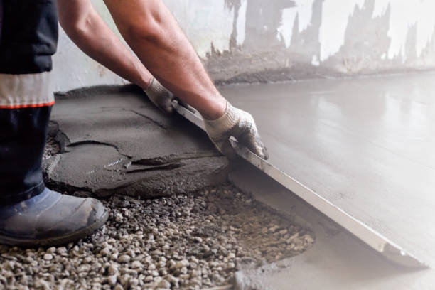 Best Concrete Pool Decks in La Quinta, CA